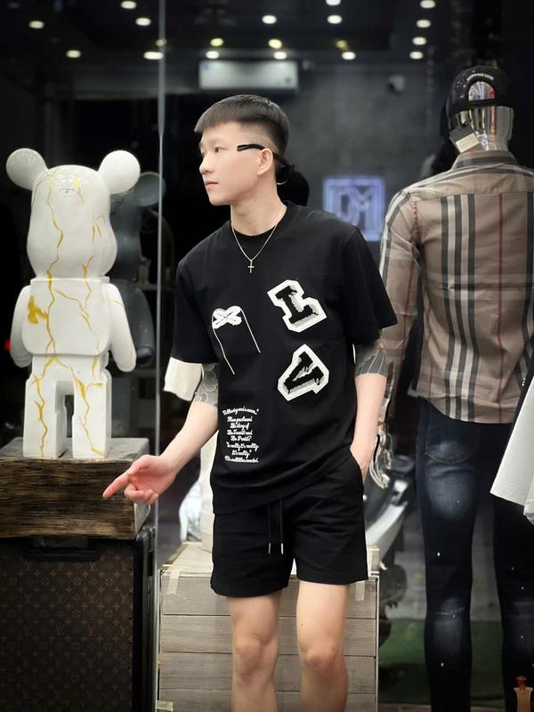 Áo thun nam phối in dập nổi họa tiết , chất vải cotton co dãn thoải mái thoáng mát, dễ phối đồ cao cấp Menswear Cổ Tròn 1