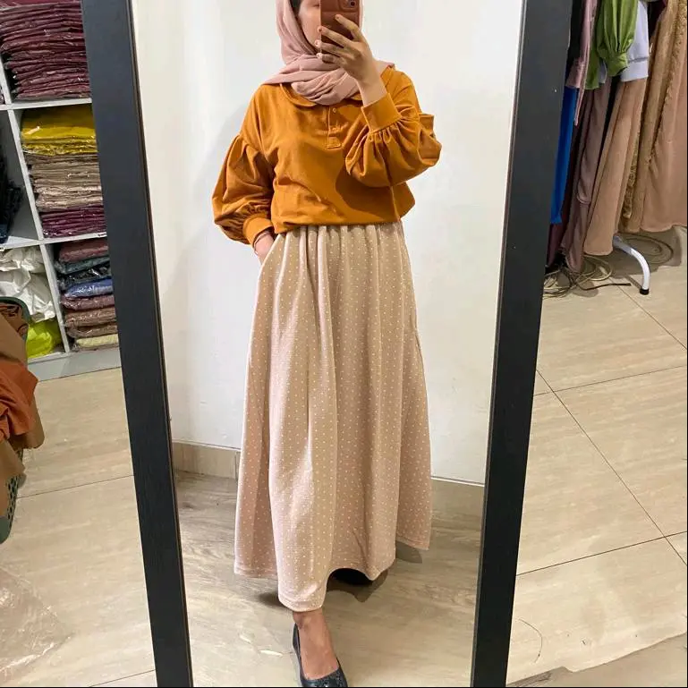 CELANA DAN SKIRT POLKA 1