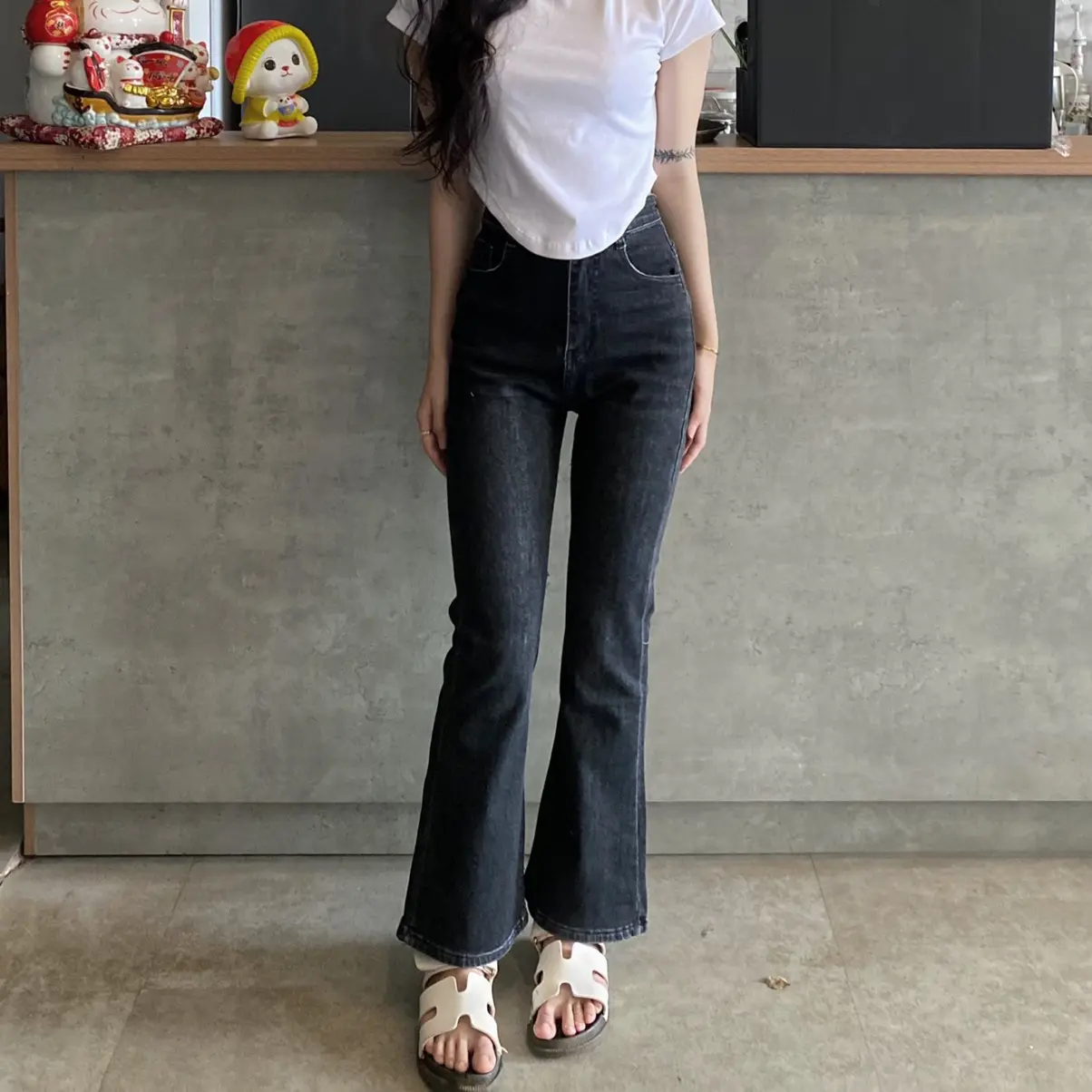Quần jean loe xám muối tiêu
