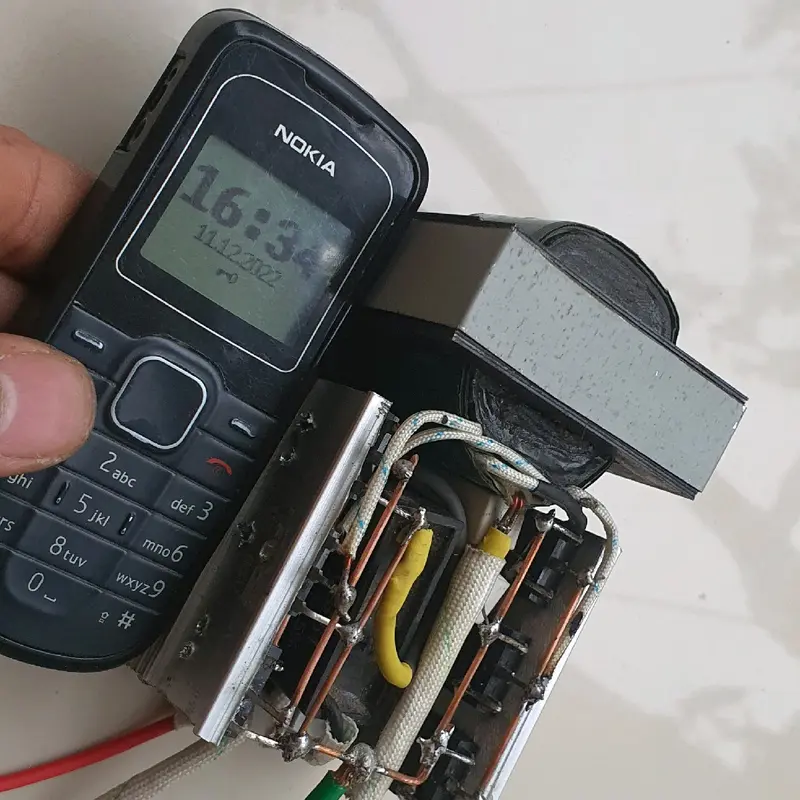 Kích cơ mini lóc lươn nhẹ bình chạy 6 sò D718 - Kích cơ mini gọn nhẹ lóc lươn 2