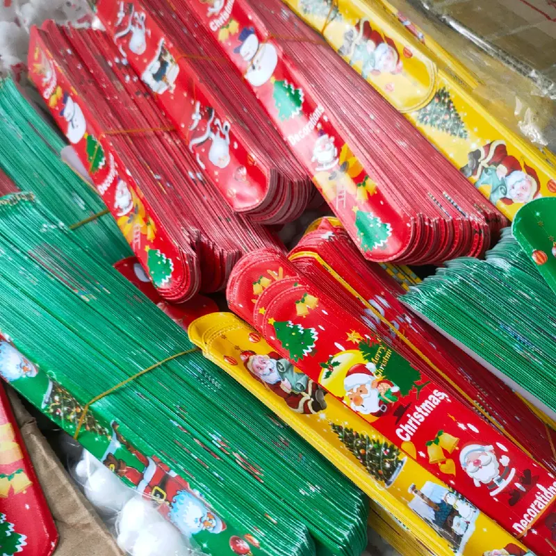 combo 30 cái Vòng đập tay noel quà tặng học sinh giá rẻ 1