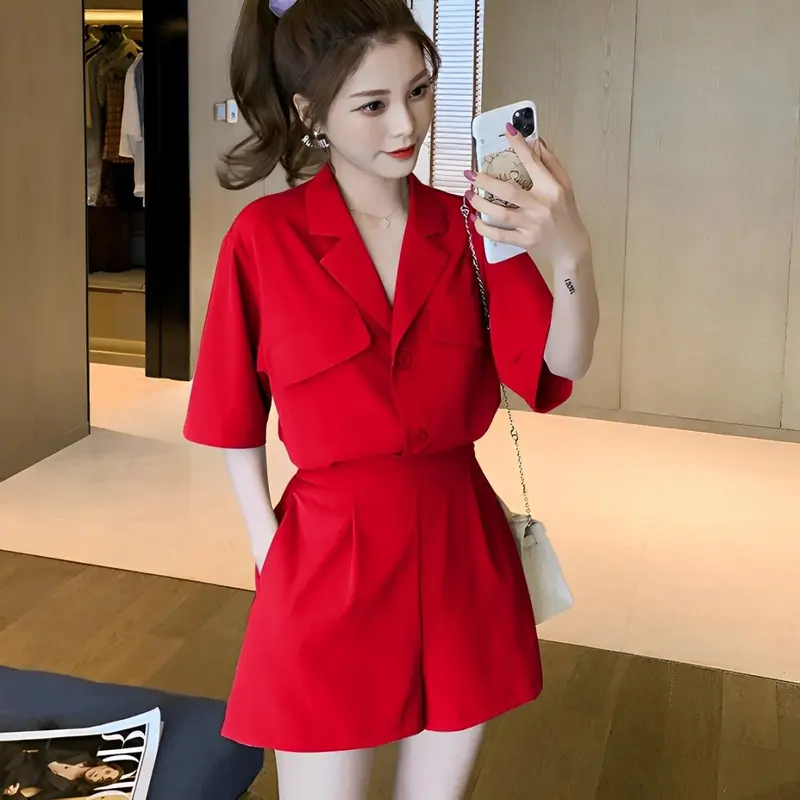 Miss Shop's - Set 2in1 Kemeja Lengan Pendek Kerah V-Neck Kancing Aktif Celana Pendek Pinggang Karet #4226 5