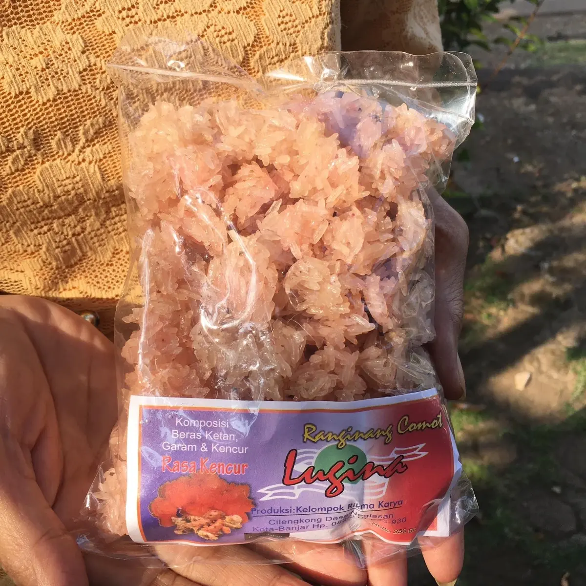 RENGGINANG COMOT RASA KENCUR Food
