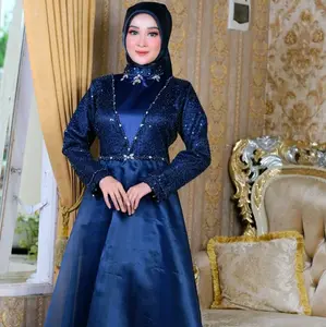 gaun kondangan anggun