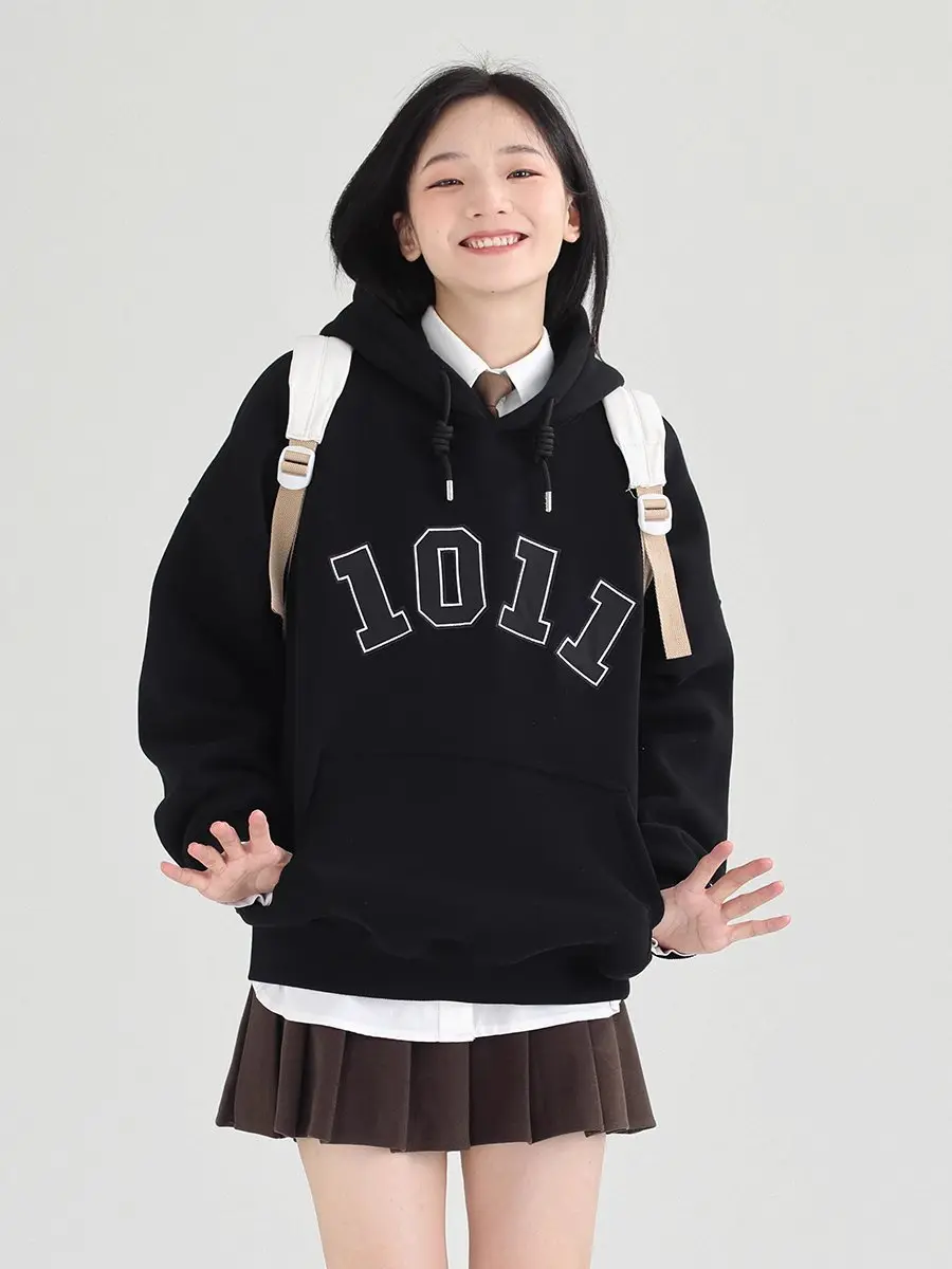 Áo Hoodie nỉ trùm đầu Dessuu phong cách retro, họa tiết thêu chữ 1011