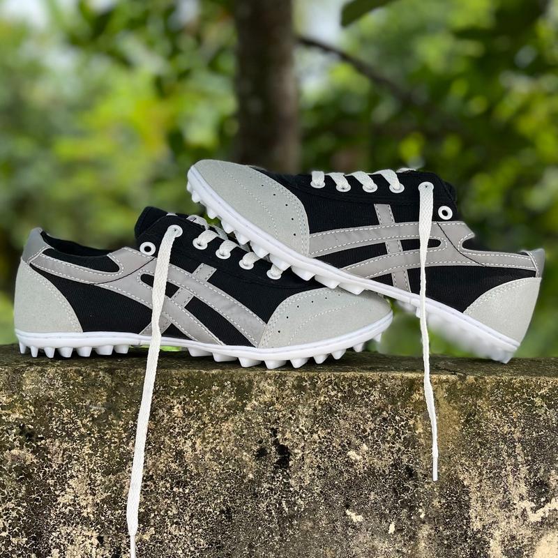 Giày Bata Đế Chuyên Dụng Cho Bóng Đá ( Khâu Đế )