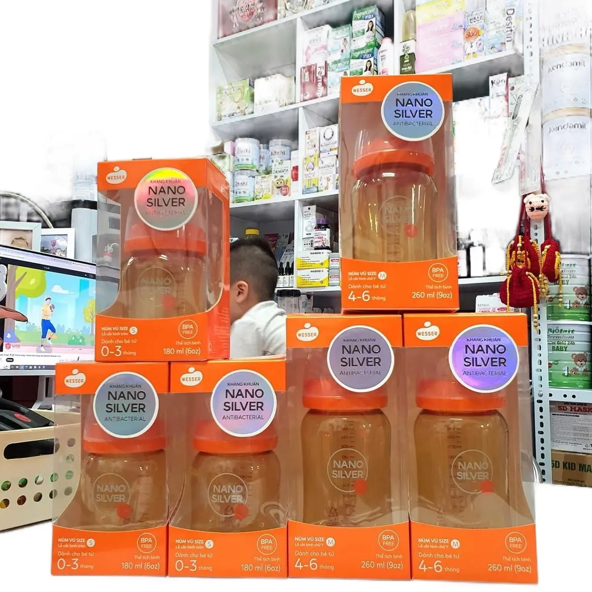 Bình sữa kháng khuẩn Nano Silver Pesu Wesser