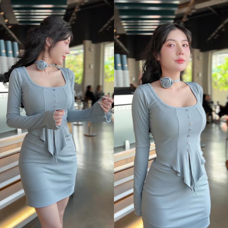Product Introduction of Set Áo Xẻ Tà Tay Loe Kèm Chân Váy Có Quần Trong Chất Thun Gân Trung Co Giãn Tốt Tặng Kèm Dây Hoa Dành Cho Nữ - Top Hà Dương Store 8