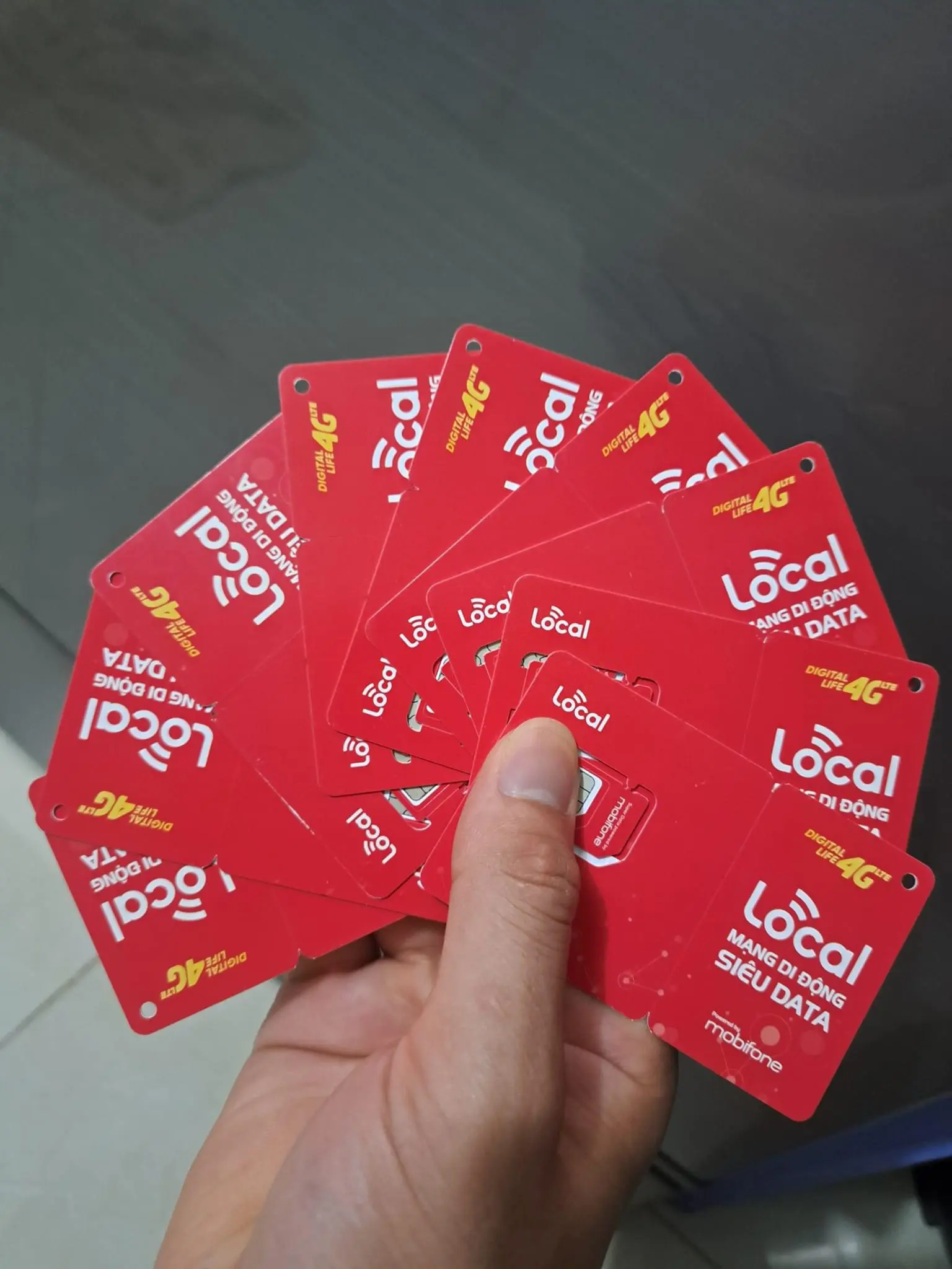Sim vào mạng Mobifon gói local 80k/ tháng, mua về được miễn phí tháng đầu sim 4G
