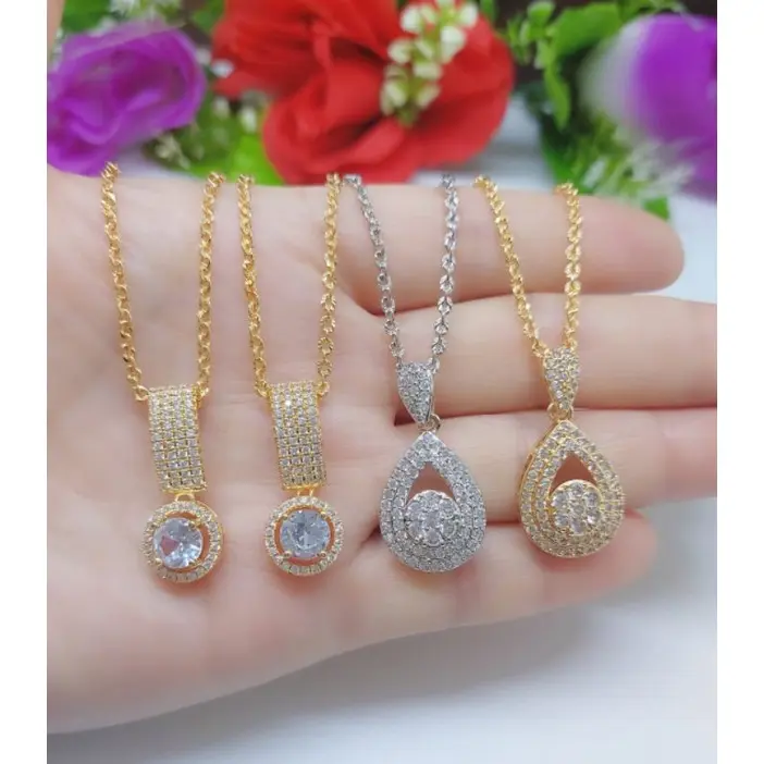 Set Perhiasan Kalung Liontin permata putih hitam