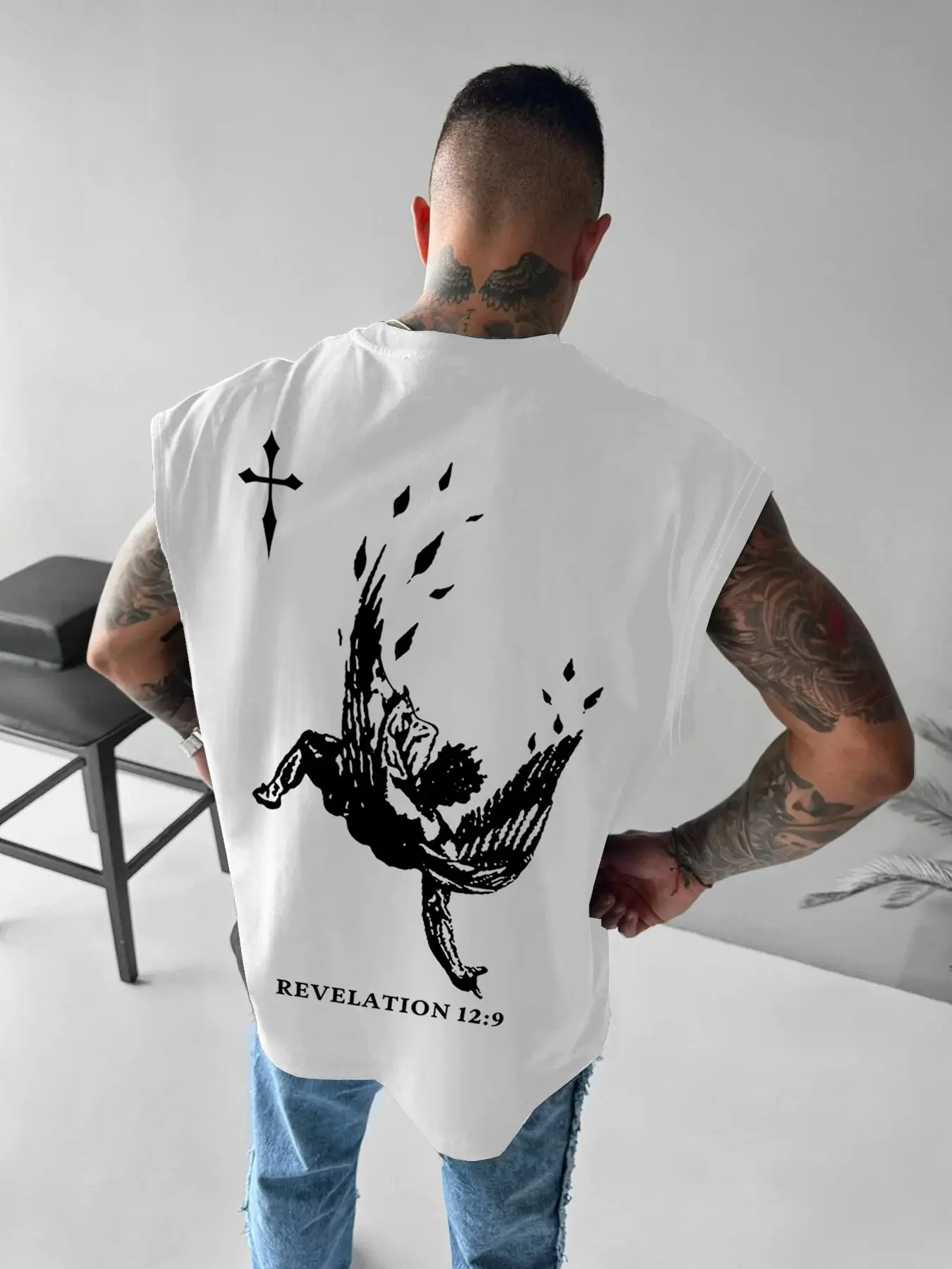 Men's Letter & Cross Print Round Neck Tank Top, Street Fashion Casual Soft Comfy Sleeveless Graphic Vest for Daily Wear, Menswear for All Seasons