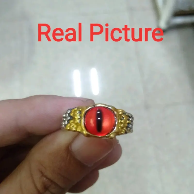 Cincin Desain Mata Kucing Merah (Adjustable) 1