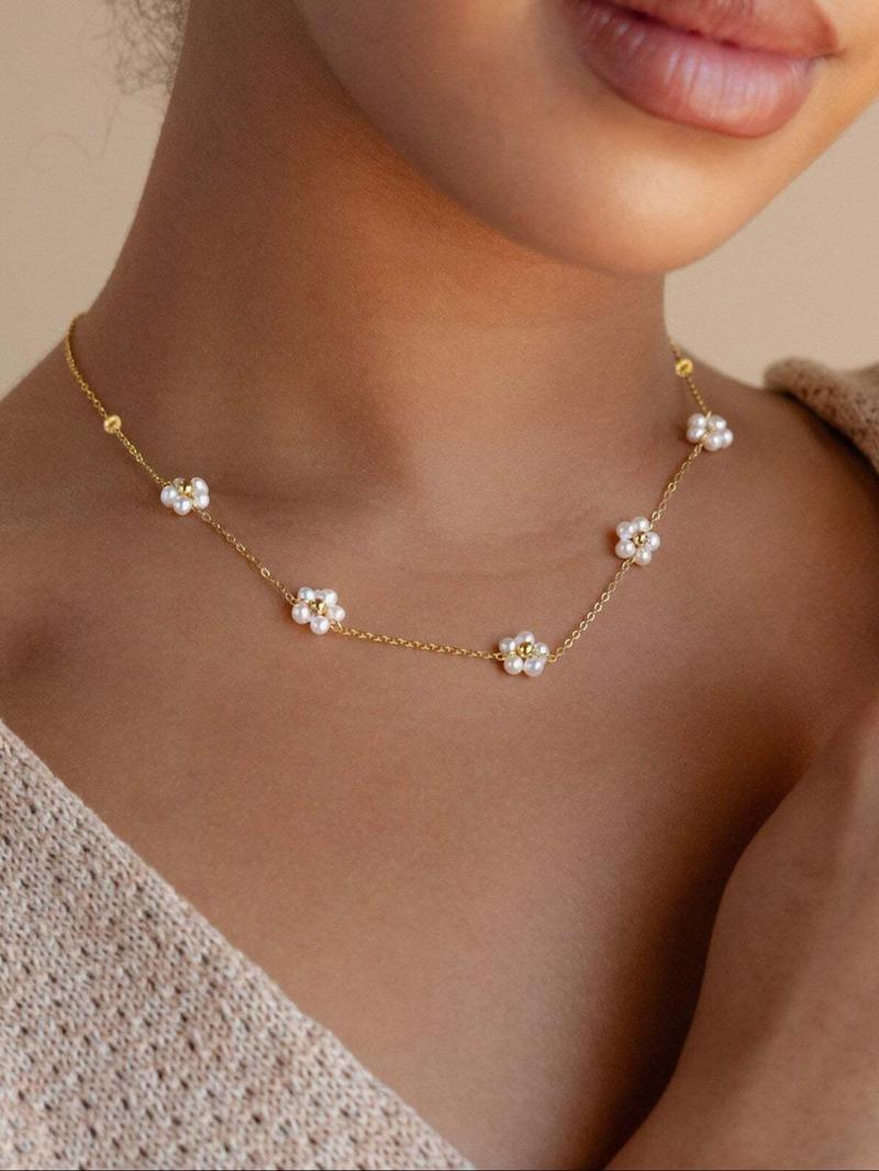 Product Introduction of Fashion Faux Pearl & Flower Decorated Necklace, Stainless Steel Jewelry for Party, Daily Decor, Trendy All-match & Exquisite Jewelry for Birthday Gift 0
