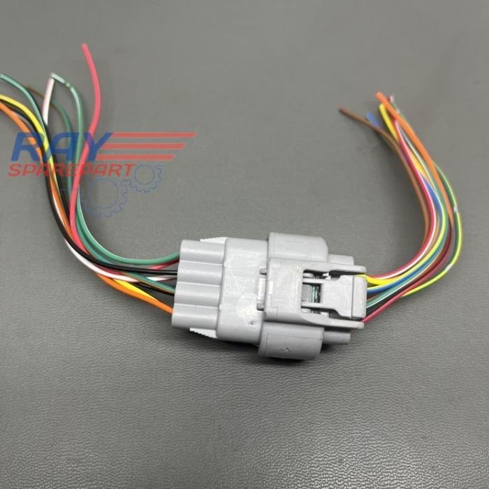 Led 8 Pin Jual SOKET KABEL HEADLAMP REFLEKTOR LED 8 PIN TOYOTA INNOVA VENTURER ...