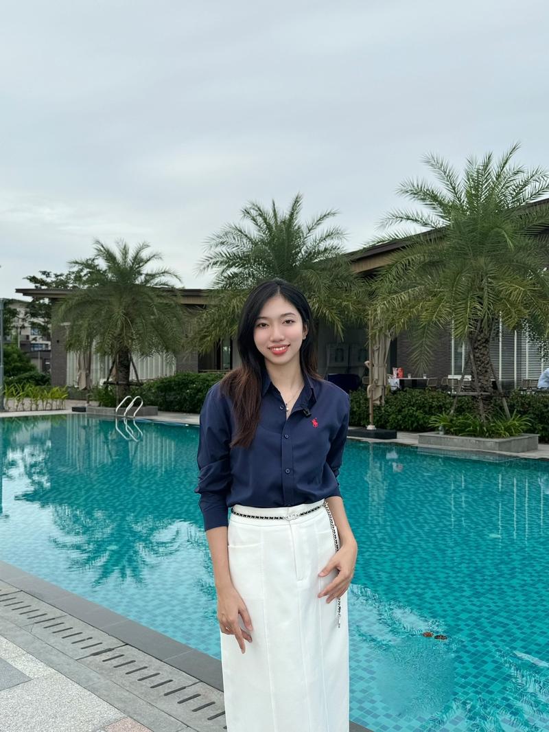 Product Introduction of Áo sơ mi nữ thiết kế kiểu dài tay thêu hình ngựa TOYOUstyle - áo sơ mi form rộng women top 11