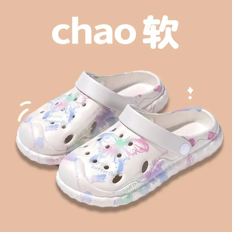 Trêu ghẹo có mái vòm cho phụ nữ, Bộ đồ mùa hè, Thiết kế Dễ Thương, Đế dày, Chất liệu PVC, Không trơn trượt, Thích hợp cho bãi biển, Dép Bít Mũi, Hàng mới về năm 2024 Shoes Đế Bằng Đồng DéP