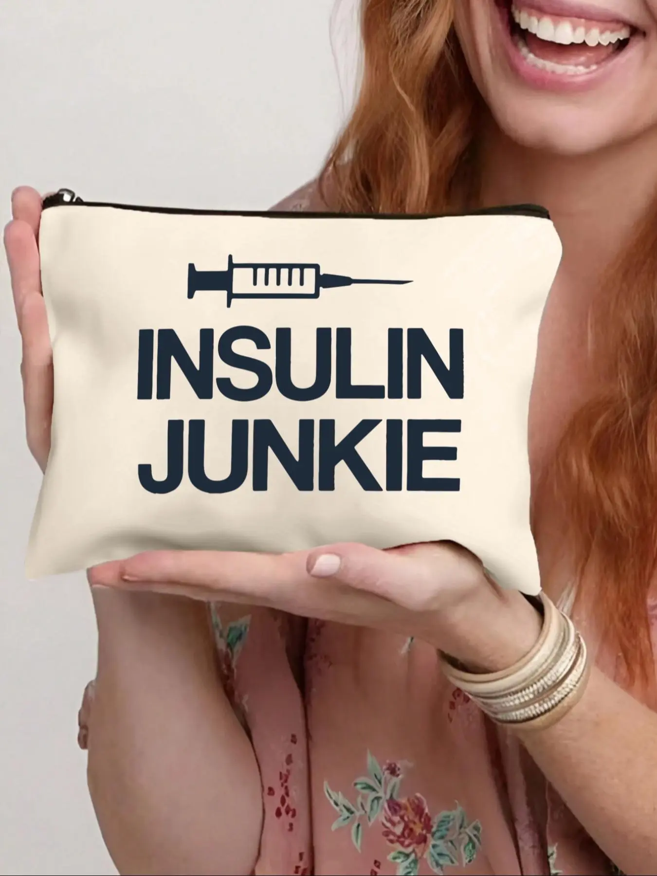 Insulin Junkie Letter Pattern Canvas Cosmetic Bag, Funny Zipper Makeup Bag, Diabetic Supplies Bag, Non-waterproof Travel Pouch, Makeup Organizer Pouch