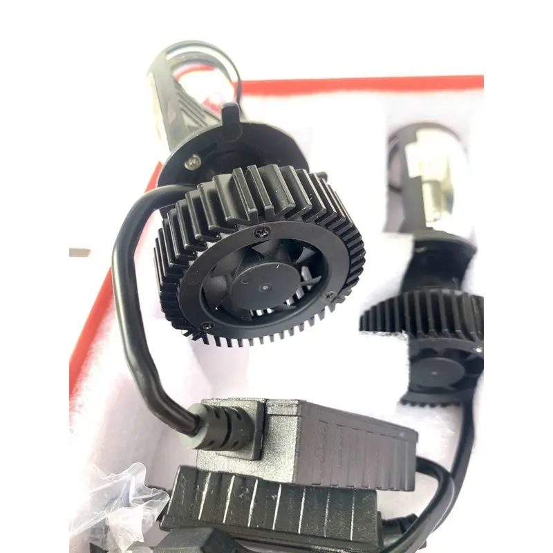 Đèn Pha Led T9 Chân H4 Công Xuất 35W 3