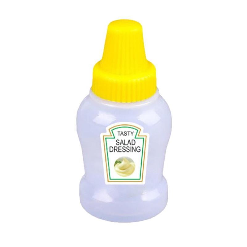 Product Introduction of Condiment Squeeze Bottles With Tip Cap Portable Sauce Salad Dressing Container Leak-Proof Sauce Dispenser Bottle 30