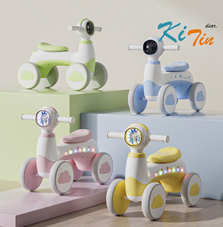  Xe chòi chân cho bé 1-3 tuổi mẫu phi hành gia - 1009 