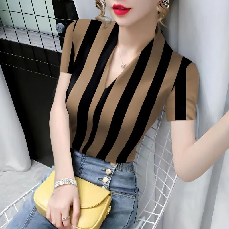 Áo Thun Ngắn Tay Cổ Chữ V, Dành Cho Nữ, In Cổ Điển Thời Trang, Dáng Ôm, Thích Hợp Mặc Bên Trong, Áo Mặc Bên Trong Bó Sát Hàng Mới Về Mùa Hè 2025