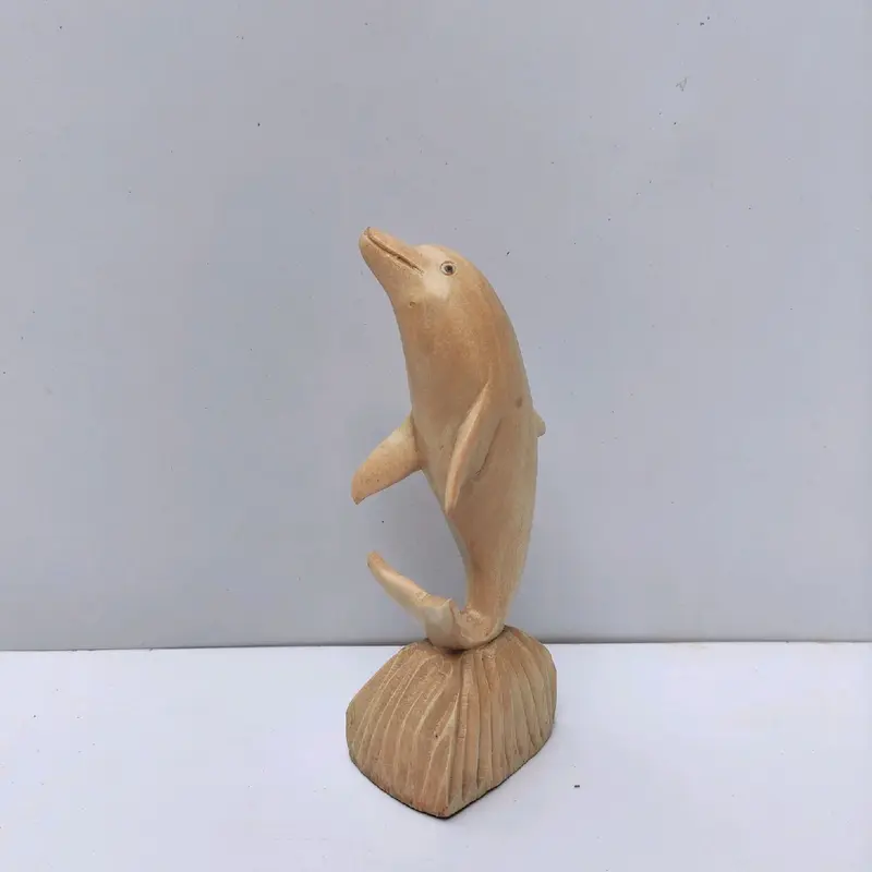 Patung dolphin dari kayu - model loncat Patung 1