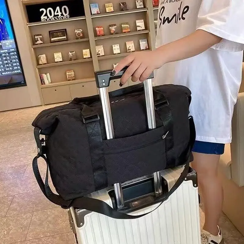 Túi Du Lịch  Túi Xách Chống Thấm Nước,  đựnġ Đồ Dung Tích Lớn Có Nhiều Ngăn   Có Đai Cài Đi Kèm Vali 3