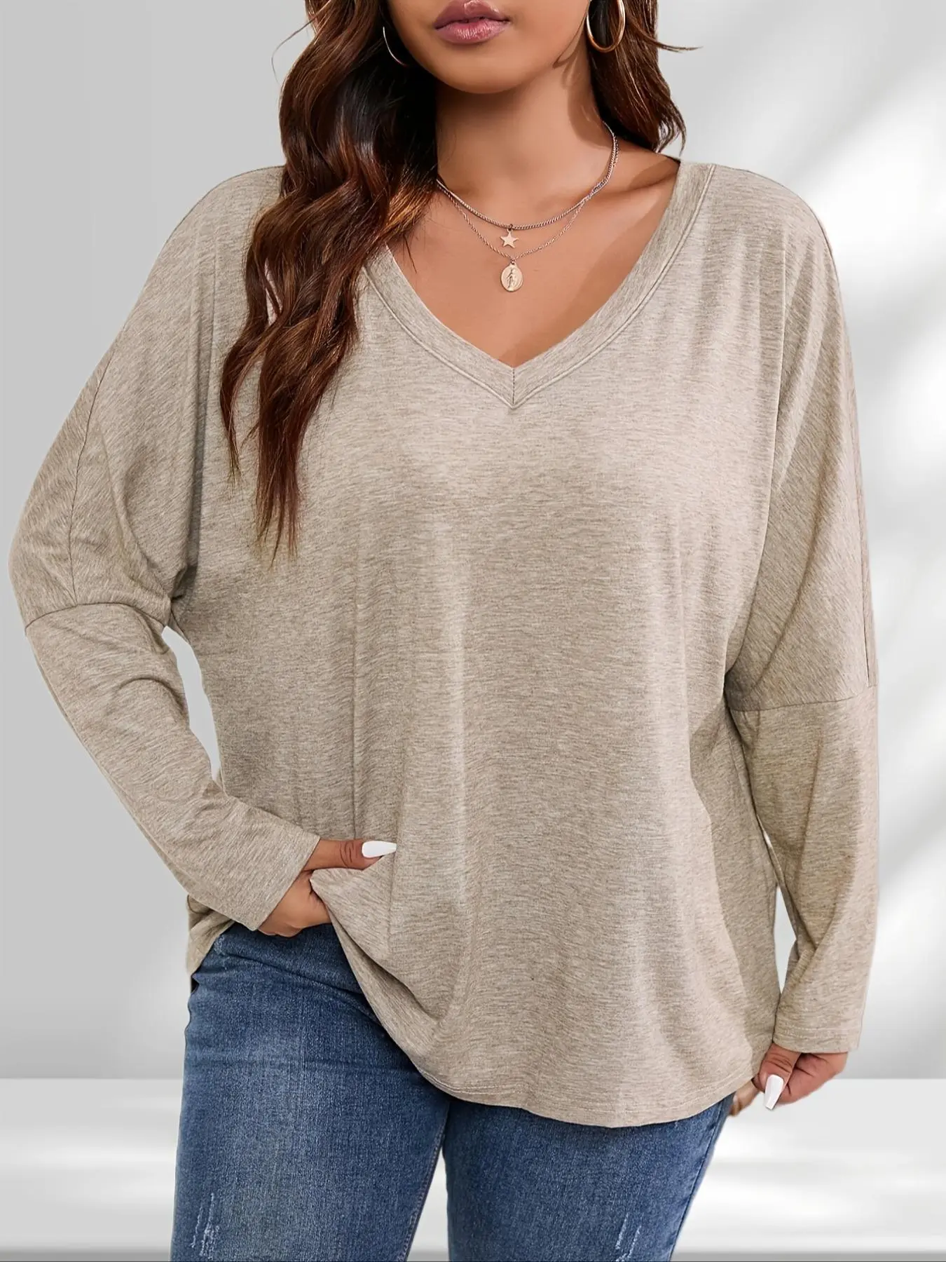 【Plus Size】 Solid V Neck Long Sleeve Tee, Casual Comfy T-shirt for Spring & Fall, Women's Clothing for Daily Wear