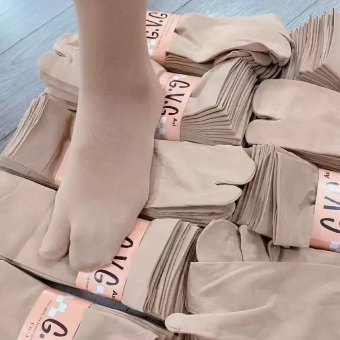 Set 10 đôi tất da xỏ ngón siêu dai dày, chống nắng tốt