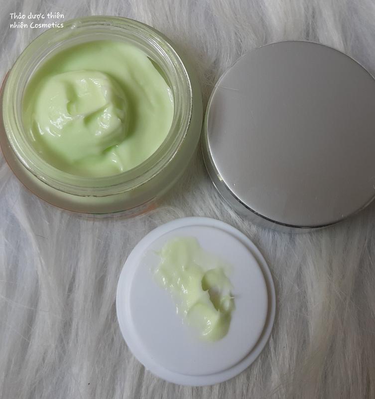 Kem tảo xanh xoá mờ nám dưỡng trắng da Melasma Retinol 2