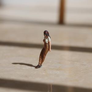 Mô Hình Tượng Nhỏ Đồ Chơi Vua, Tỷ Lệ 1 / 64, 1 / 87 Và 1 / 43, Làm Bằng Resin, Thích Hợp Cho Quần Áo Bảo Hộ Lao Động, Cô Gái Dioramas, Bộ Sưu Tập Thu Nhỏ Đúc Khuôn