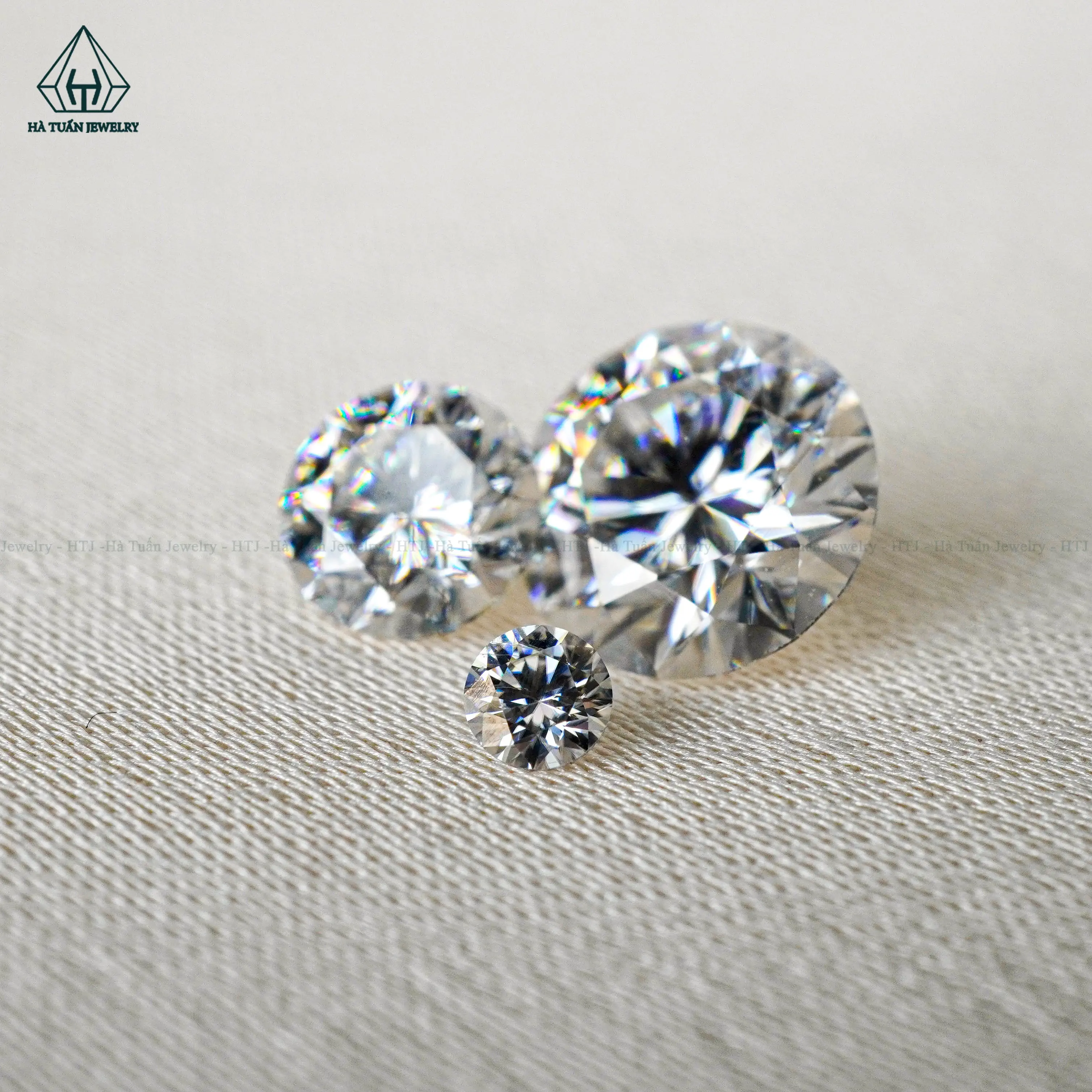1 Viên Đá Tấm Moissanite Đính Răng Hoặc Đính Trang Sức MWR Hà Tuấn Jewelry