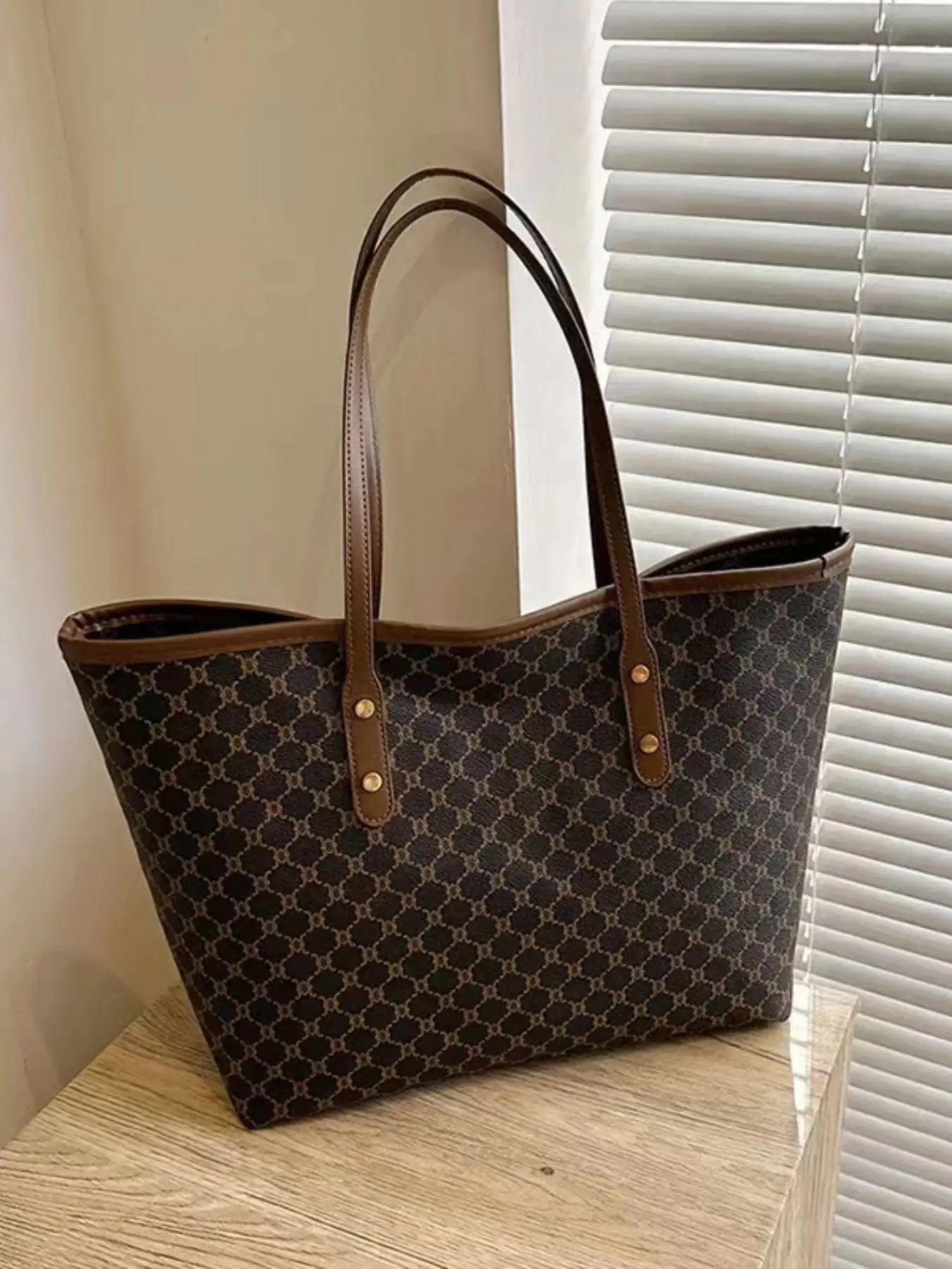 Women's Fashionable All Over Print Shoulder Bag, Large Capacity Tote Bag for Work & School, Casual Trendy Versatile High-quality Daily Commuting Bag