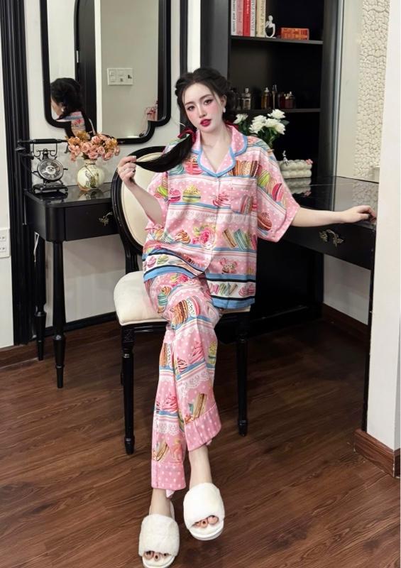 Product Introduction of Đồ Bộ Nữ Pijama Cánh Dơi Lady _ Size 45_68kg. Chất Vải Lụa Latin Mềm Mát . Quần Dài 95cm Có Túi 8