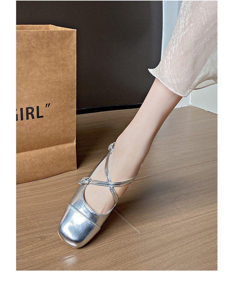 Product Introduction of French Style Silver Fairy Style Pumps Female 2025 Autumn New Retro Inner Match Match Skirt Mary Jane Shoes 14
