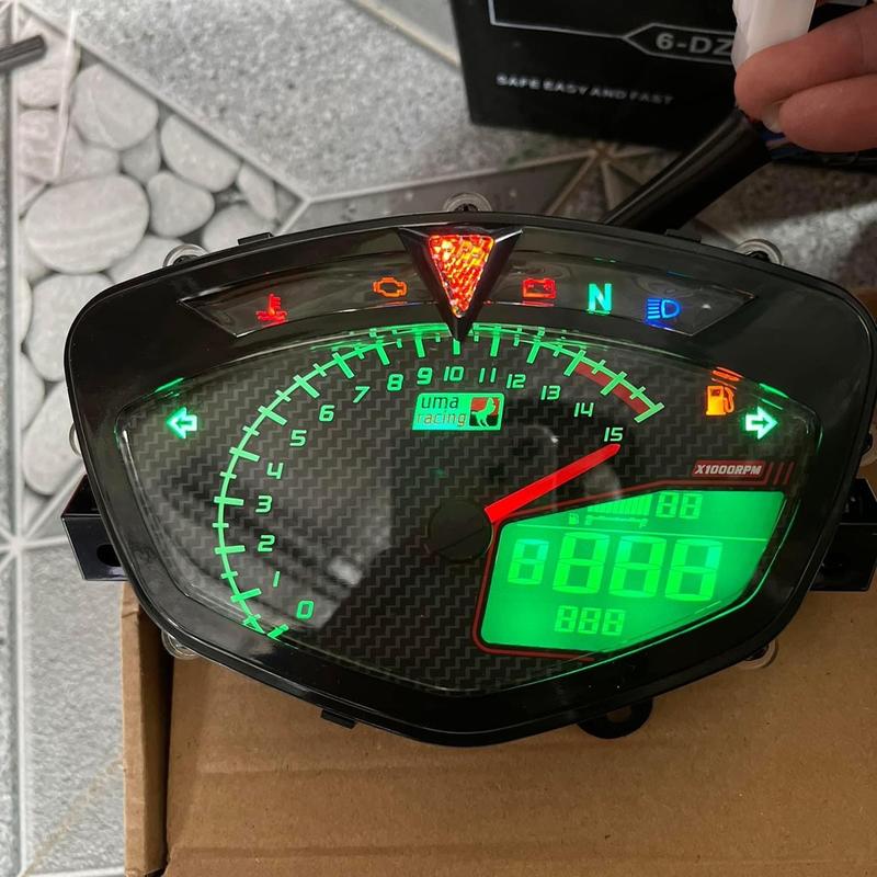 Đồng hồ led điện tử uma sirus - ex 2010 bảo hành 12 tháng ( TẶNG KÈM MÓC TITAN VIP)