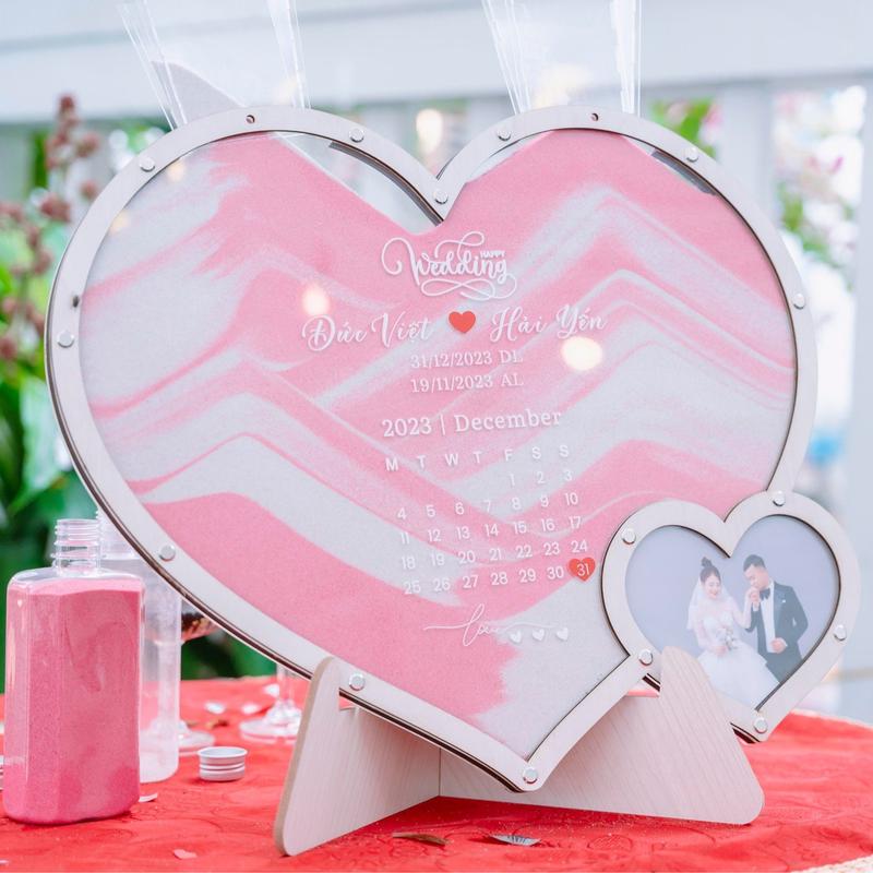 Khung Thả Tim, Khung Rót Cát Ngày Cưới Hình Trái Tim Đôi Thiết Kế Theo Yêu Cầu - Dailyme.mint