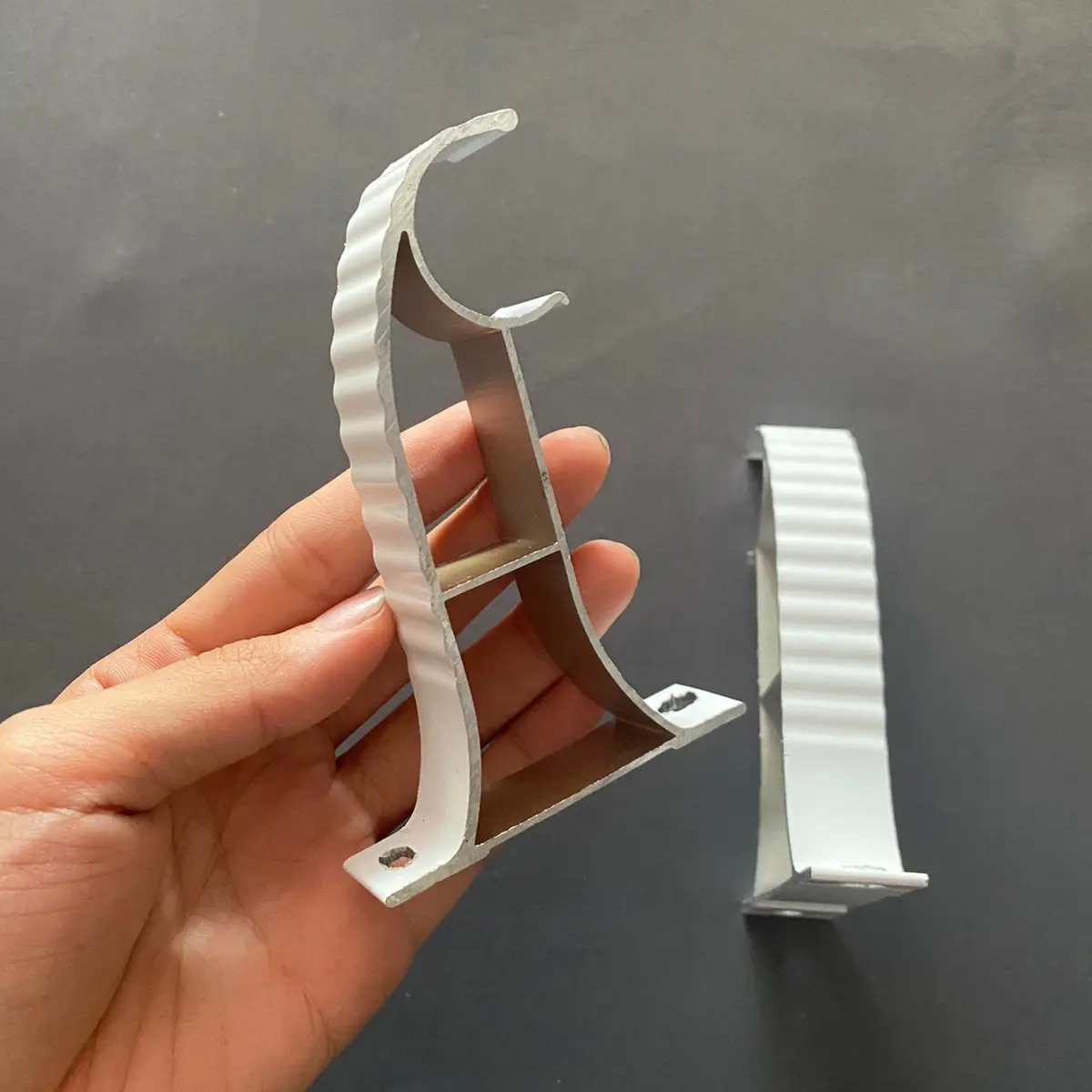 Bát đỡ ( giá đỡ ) thanh treo rèm cao cấp chịu sức nặng tốt( bát tường)