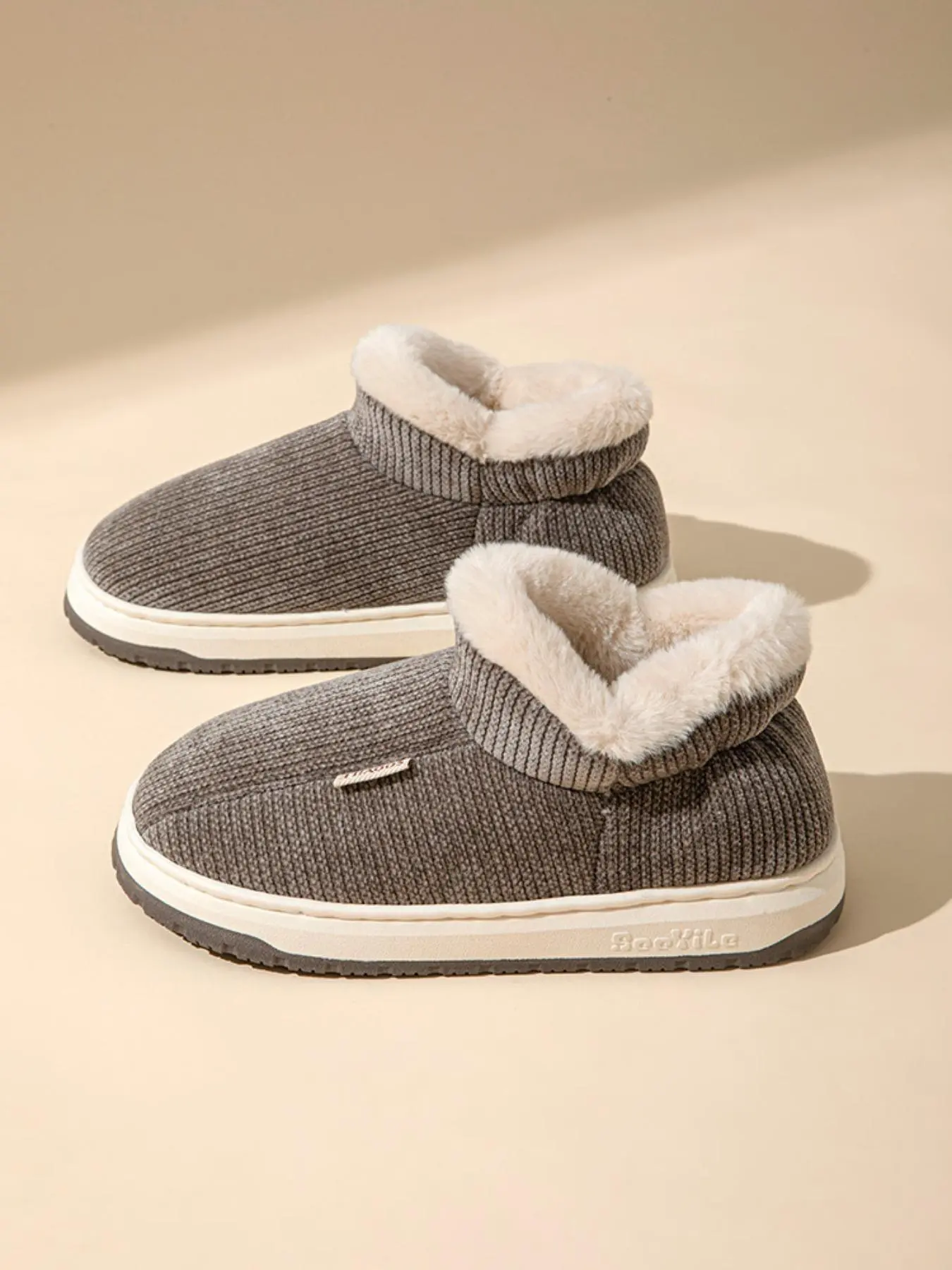 Men's Solid Color Plush Lining Slipper Boots, Casual Soft Comfortable Home Slippers, Warm Slippers for Indoor & Outdoor Use for Fall & Winter