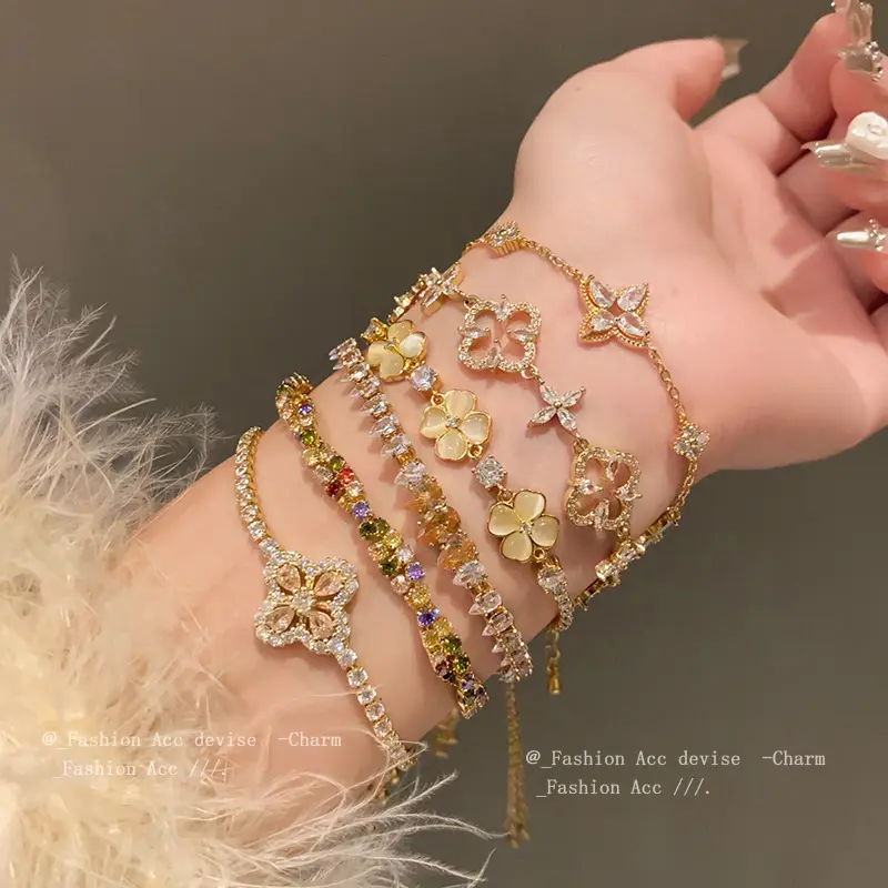 Light luxury zirconia flower water drop bracelet, Korean-style high-end design wristband, commuting, internet celebrity temperament accessory