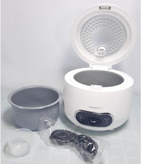 Product Introduction of NỒI CƠM ĐIỆN MINI DUNG TÍCH 0,8L LOCK&LOCK - EJR426WHT 1