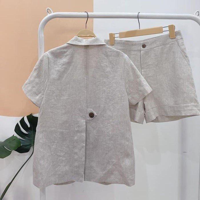 Set bộ áo vest tay cộc túi bổ cơi kèm quần sóc, chất vải Linen bột Premium mềm mát - Be muối tiêu 2