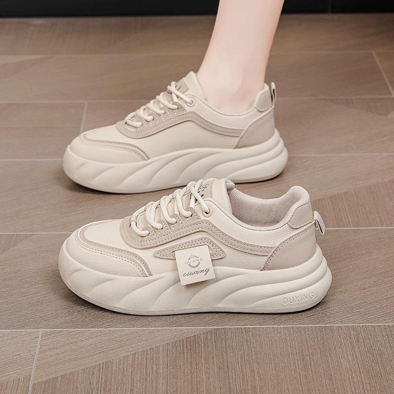 Giày nữ seaker GA đế cao 4cm mã.. Shoes Sneaker giay khong tanh
