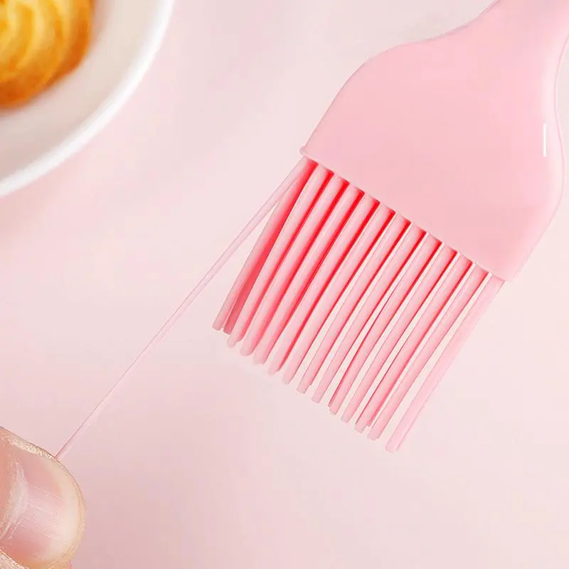 Silicone Barbecue Oil Brush, 3 Counts Kitchen Pancake Sauce Brushes, Baking Supplies, Kitchen Supplies, Barbecue Utensils, Dinnerware 4
