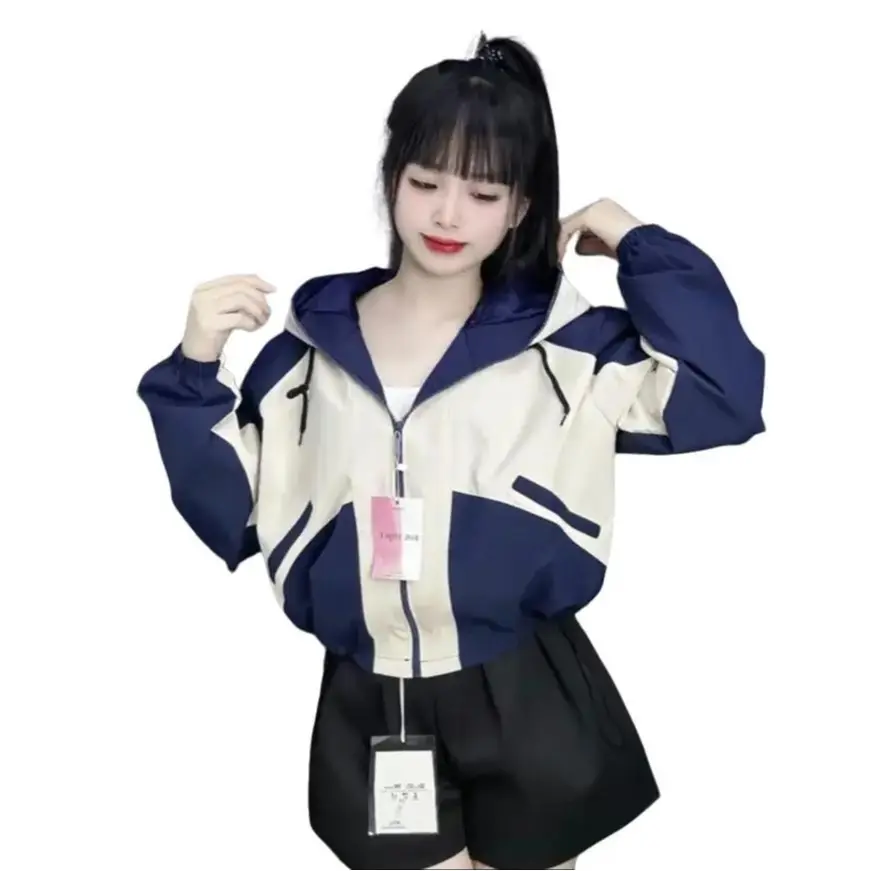 Áo khoác gió Nữ pha chéo trẻ trung năng động hàng thiết kế Shop Long  đen trơn thêu < 65kg và cao < 1m62 áo  khoác