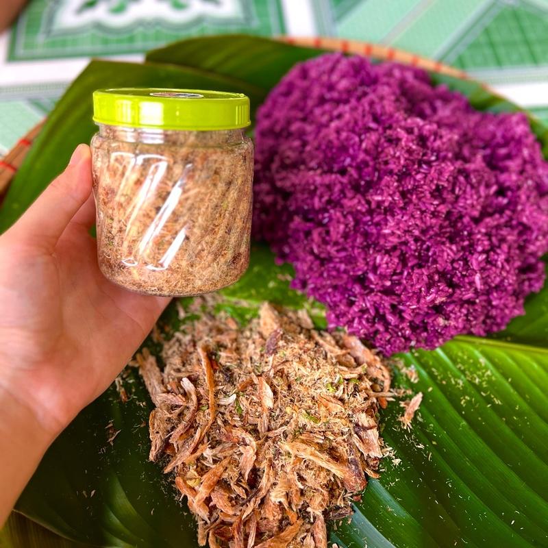 Cá khô giã tỏi ớt hũ (300g)