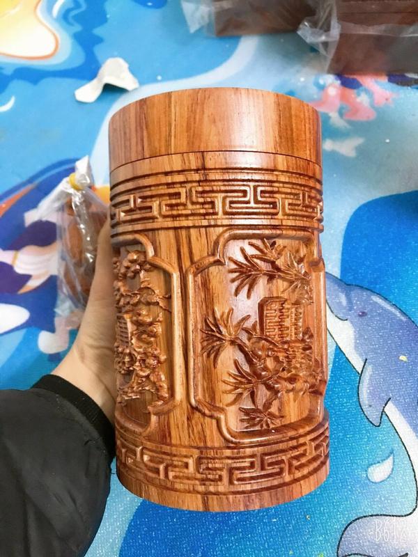 Hộp đựng trà tròn liền khối gỗ hương đá mẫu tứ quý kt 11x18