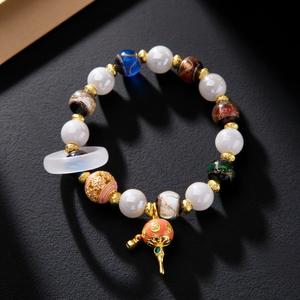 สร้อยข้อมือล้อไหว้องค์ประกอบเซรามิกเคลือบด้วยขี้เถ้าธูปสไตล์จีนใหม่ ขายร้อนในปักกิ่ง Yonghe สร้อยข้อมือลูกปัดเคลือบอเนกประสงค์ เหมาะสำหรับจุดชมวิว
