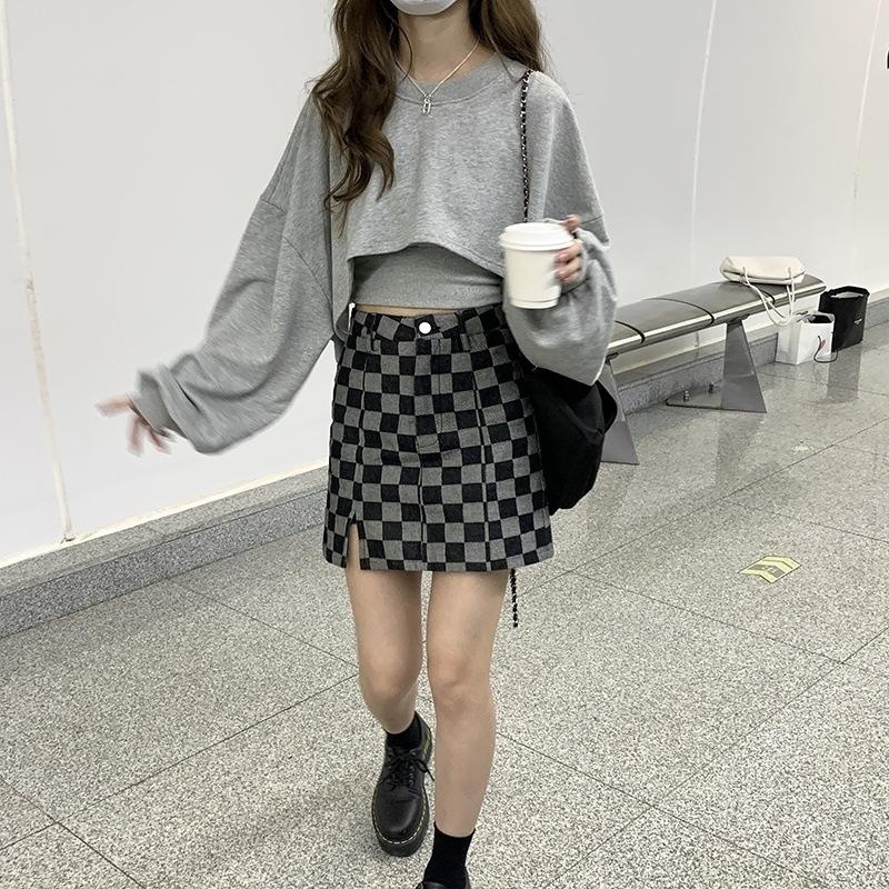 Product Introduction of เสื้อสเวตเตอร์คอกลมแขนยาวผู้หญิงสีทึบ, สไตล์สปอร์ต, แฟชั่นสไตล์ไฮสตรีท, ทรงหลวม, อเนกประสงค์, เสื้อกั๊กสลิง, เหมาะสำหรับฤดูใบไม้ผลิและฤดูร้อน, ปี 2024 15