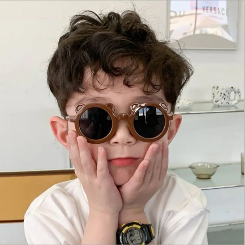 Kính mắt thời trang cho bé trai bé gái từ 1 đến 6 tuổi mắt kính mát hình gấu sắc màu cho bé chống tia UV KB2 kính  cho tháng 7